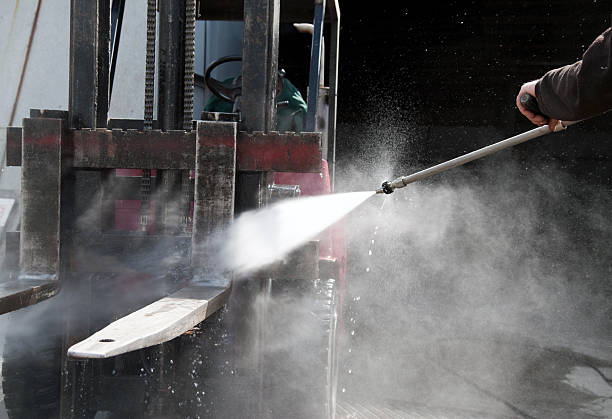 Best Commercial Building Pressure Washing  in Reed City, MI